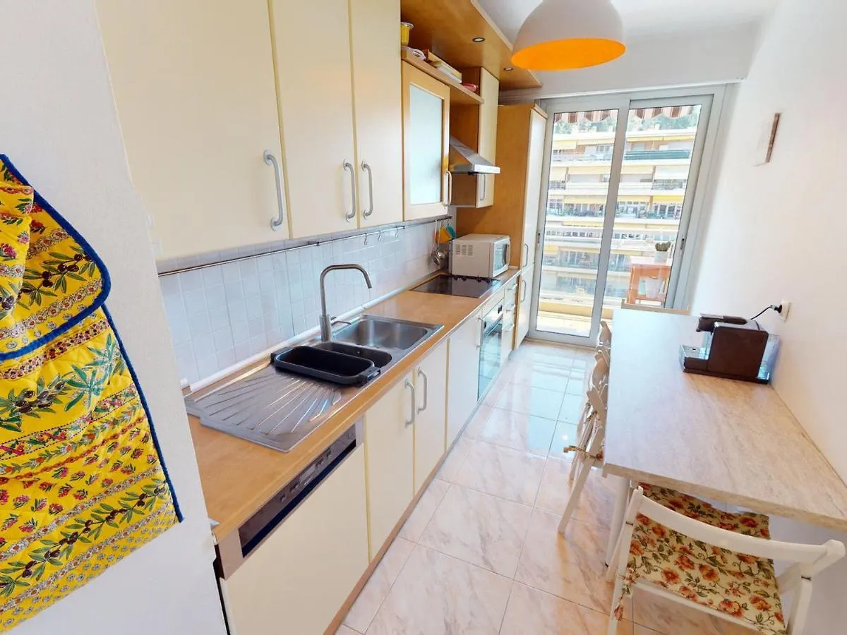 Apartment Spacieux 2P Climatise Avec Terrasses Et Garage, Proche Centre De Menton Et Plages - Fr-1-196-332