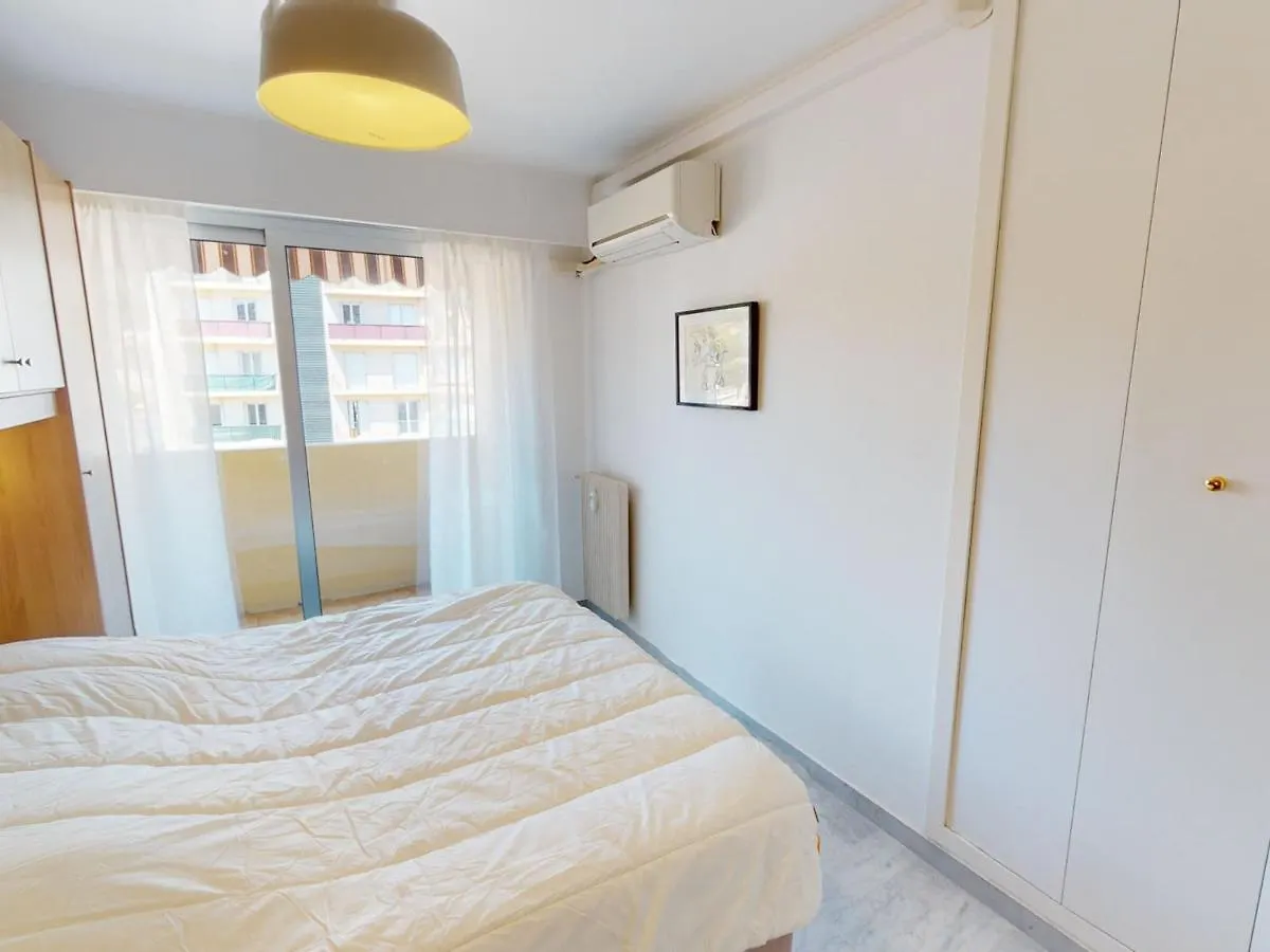 Apartment Spacieux 2P Climatise Avec Terrasses Et Garage, Proche Centre De Menton Et Plages - Fr-1-196-332 France